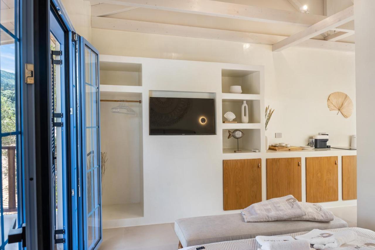 Tellion Suites Ayios Nikitas Bagian luar foto